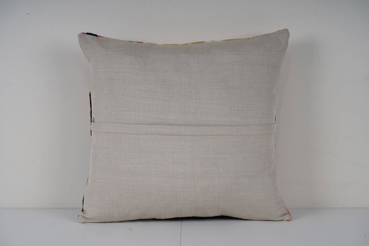 Suzani Kırlent Kılıfı 46 x 47 cm