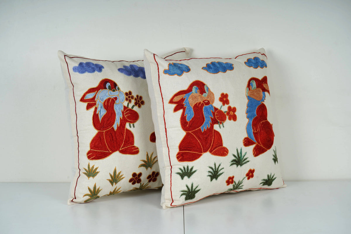 Tavşan Desenli Suzani Kırlent Kılıfı 2'li Set 47 x 47 cm