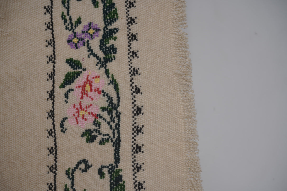 Vintage Aubusson Çiçek Desenli Kilim 160 x 250 cm