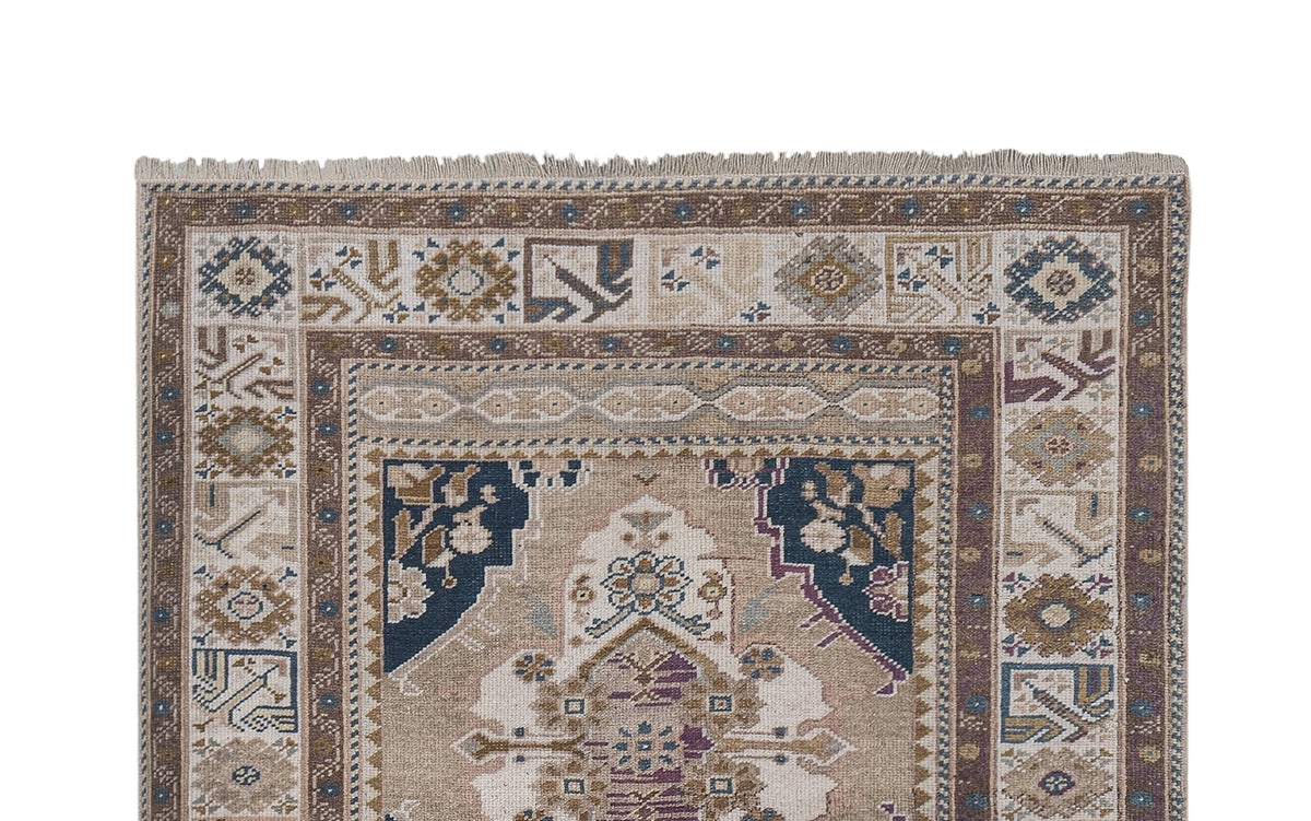 Vintage Uşak Halı 91 x 156 cm