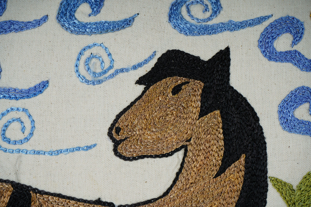 At Desenli Suzani Kırlent Kılıfı 47 x 49 cm