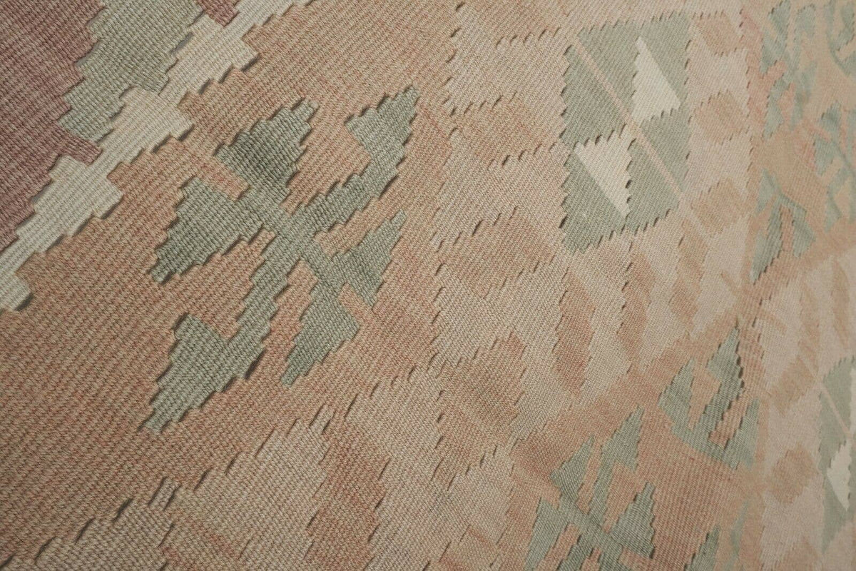 Vintage Konya Kilim 137 x 232 cm
