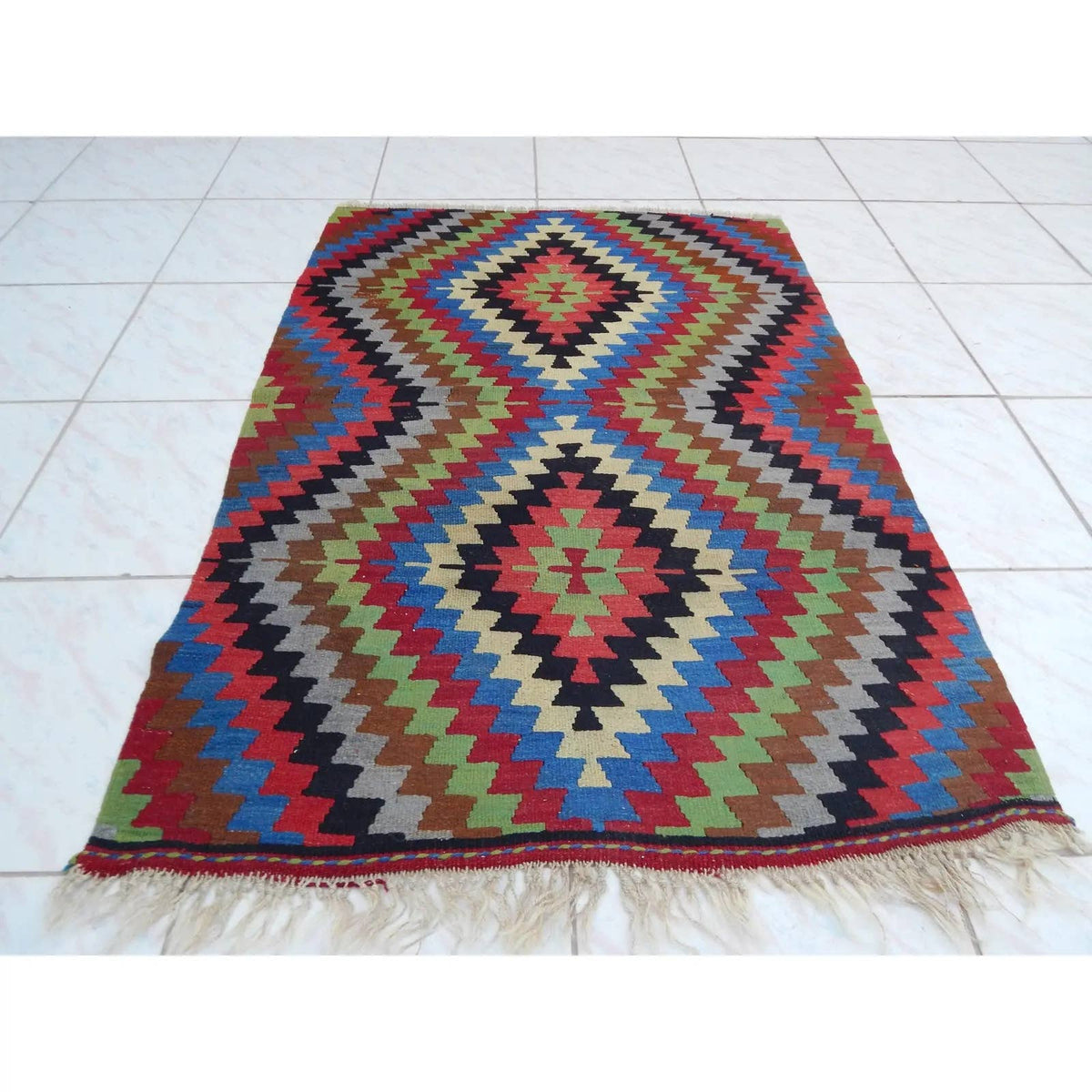 Vintage Kilim 88 x 127 cm