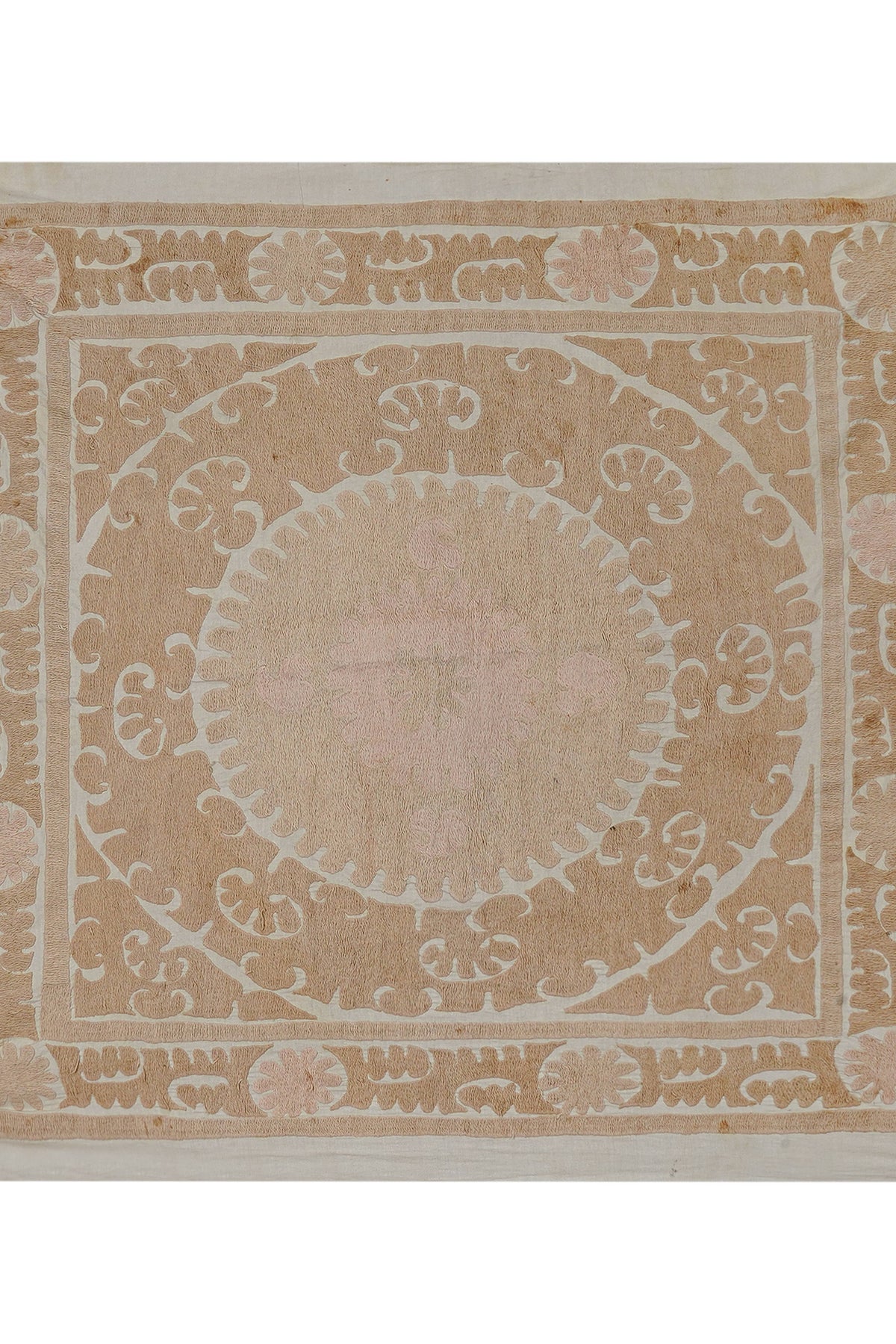 Suzani Duvar Örtüsü 132 x 132 cm