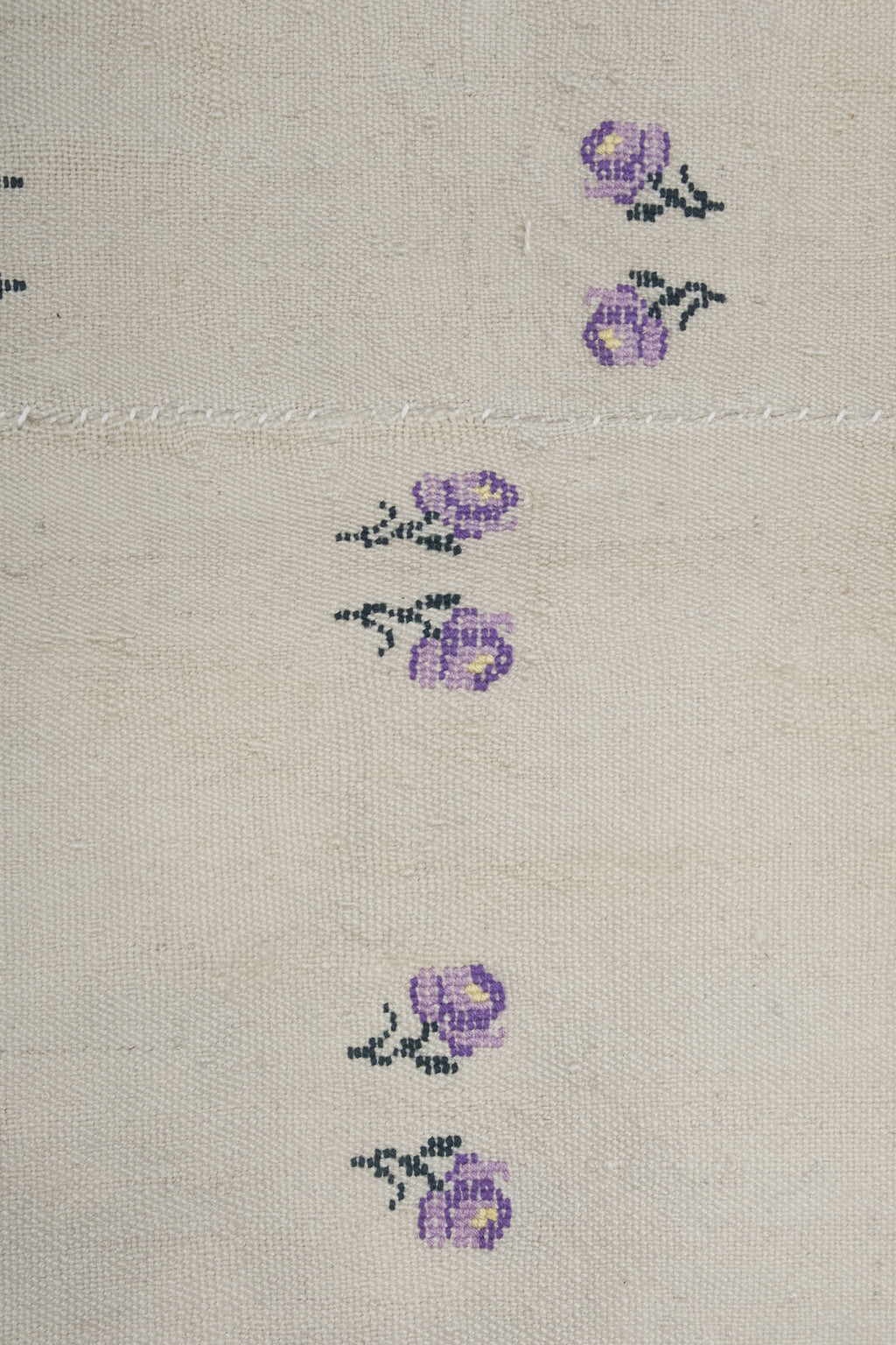 Vintage Kilim 119 x 162 cm