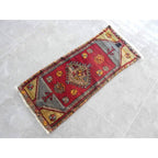 Vintage Uşak Halı 46 x 109 cm