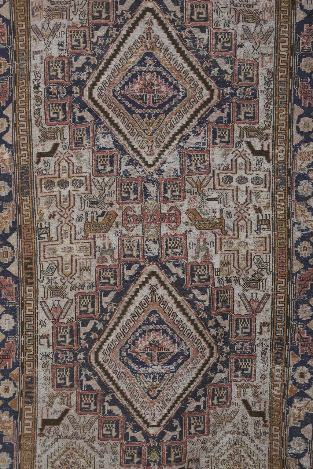 Vintage Sumak Kilim 111 x 204 cm
