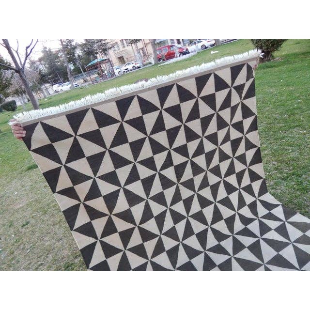 Vintage Kilim 135 x 202 cm