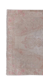Vintage Uşak Halı 130 x 225 cm