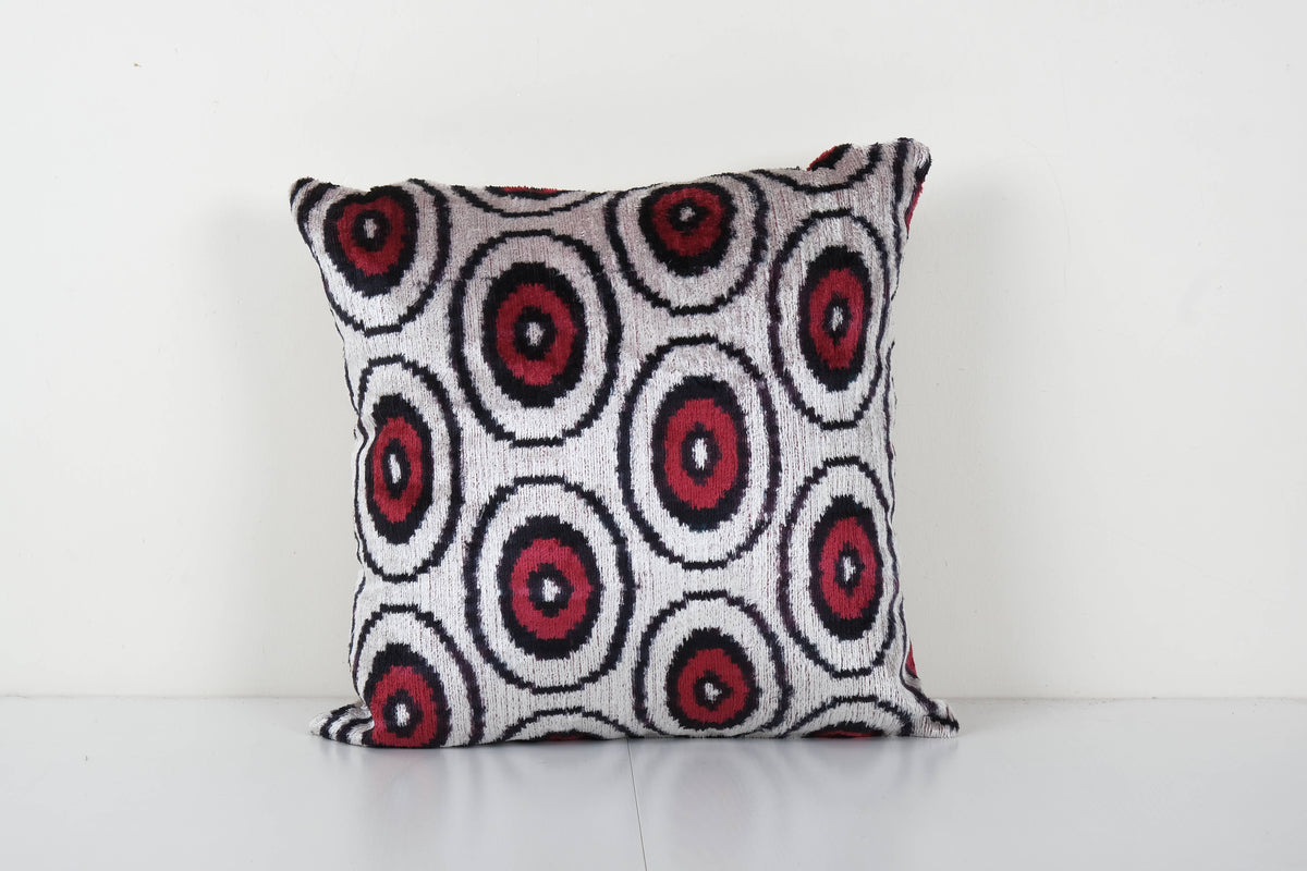 İpek Ikat Kadife Kırlent Kılıfı 46 x 46 cm