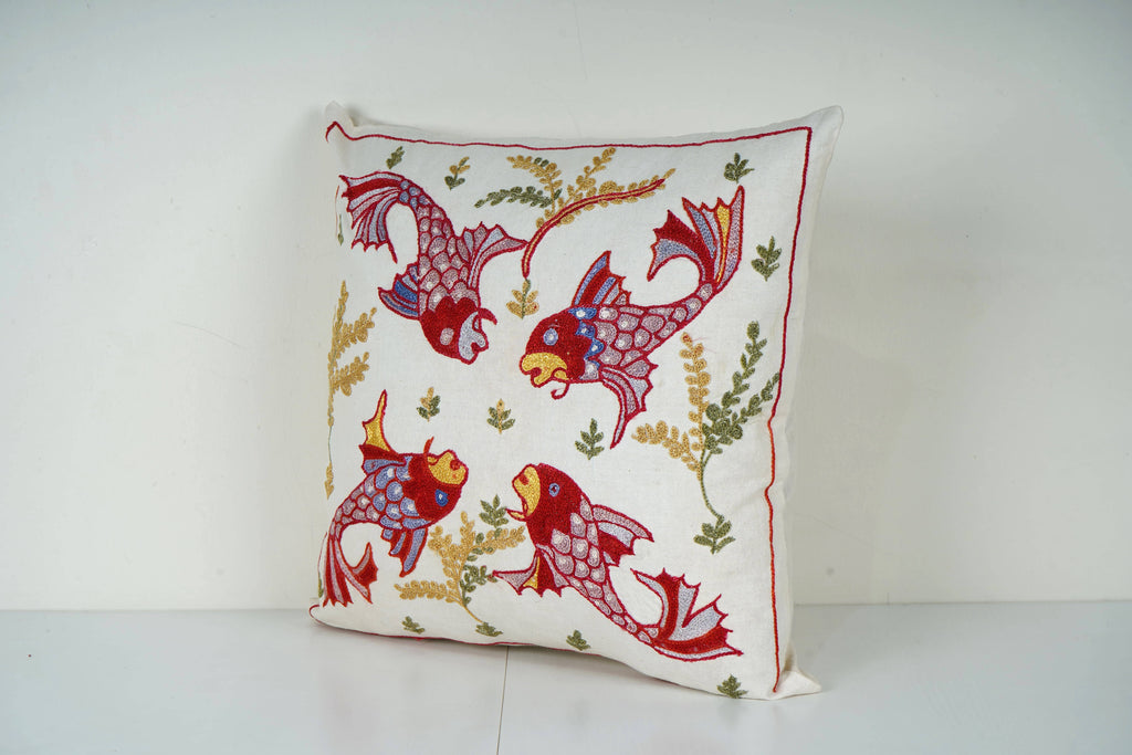 Balık Desenli Suzani Kırlent Kılıfı 45 x 45 cm