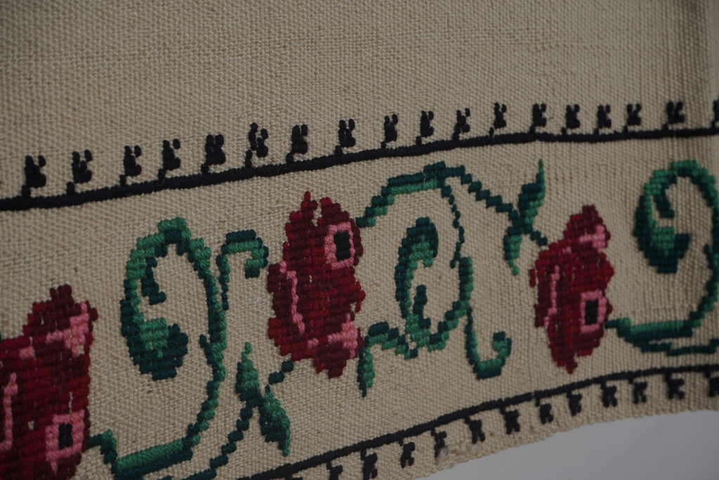 Vintage Kilim 53 x 87 cm