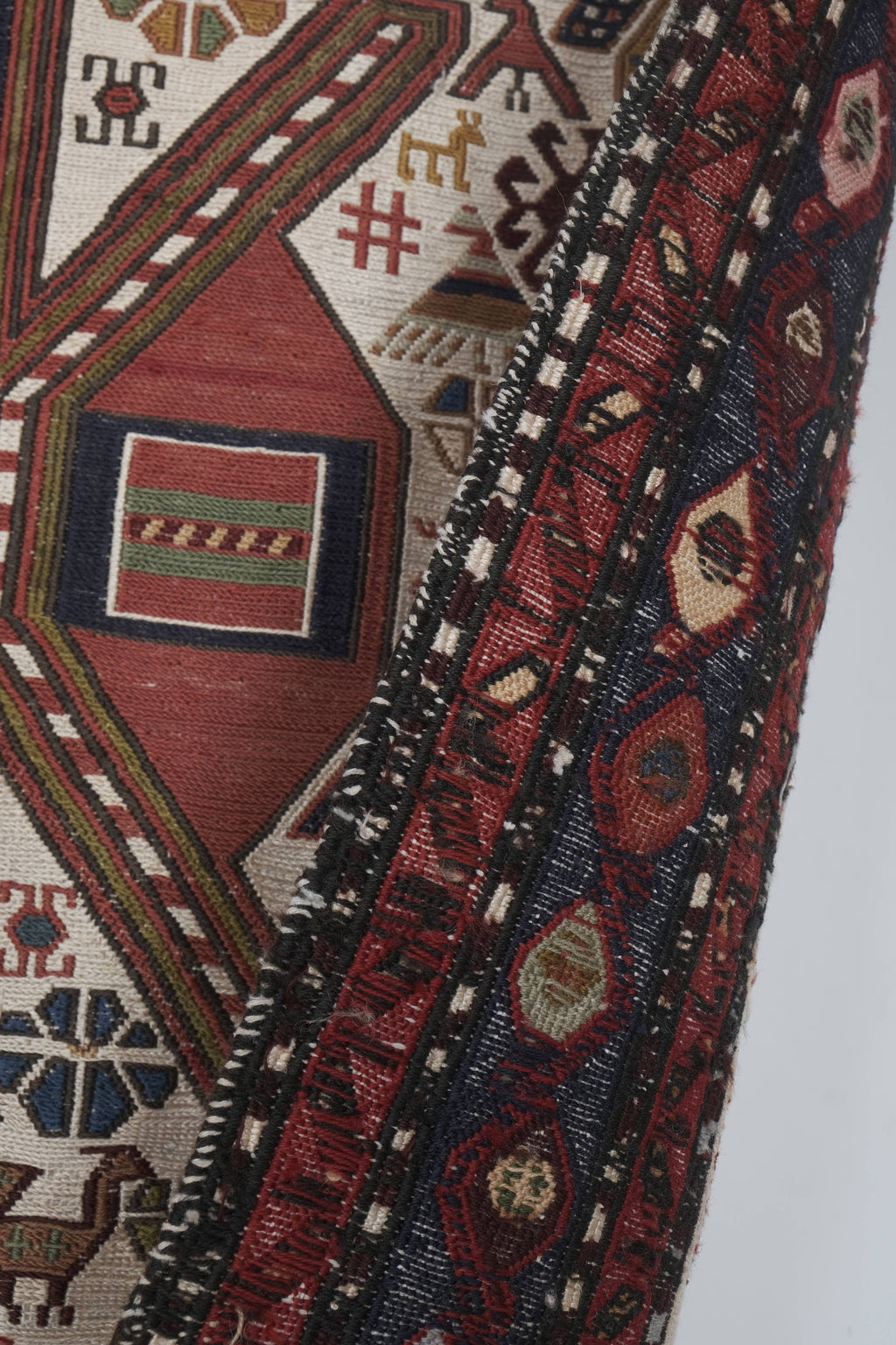 Vintage Türk Sumak Halı 107 x 192 cm