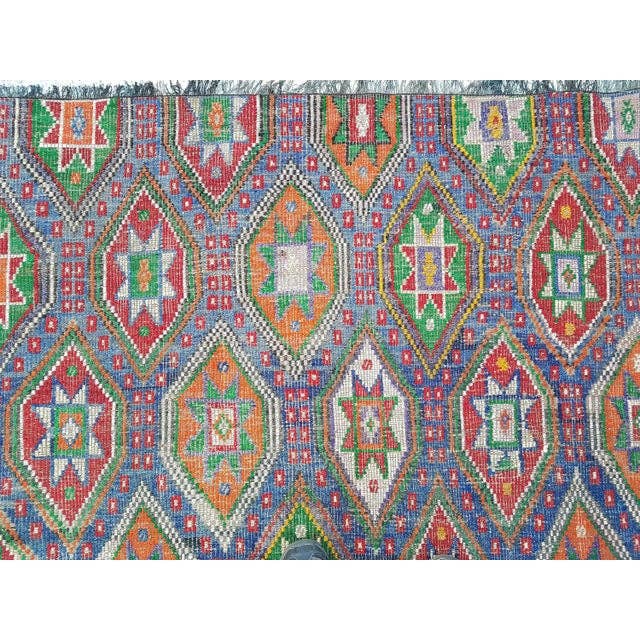 Vintage Kilim 186 x 227 cm