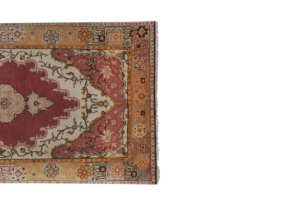 Vintage Uşak Halı 105 x 240 cm