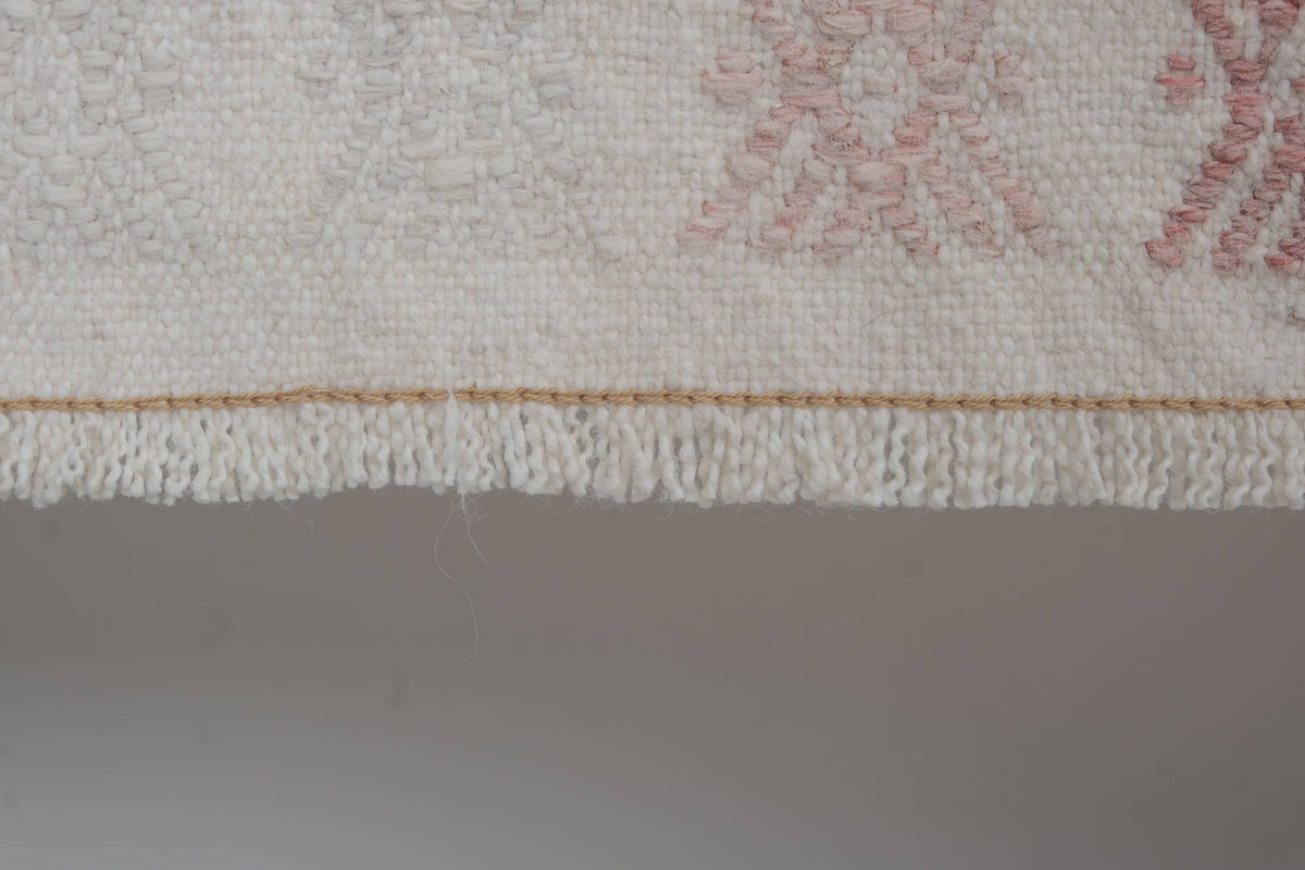 Vintage Kilim 144 x 212 cm