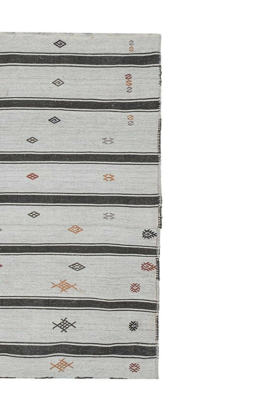 Vintage Kilim 153 x 210 cm