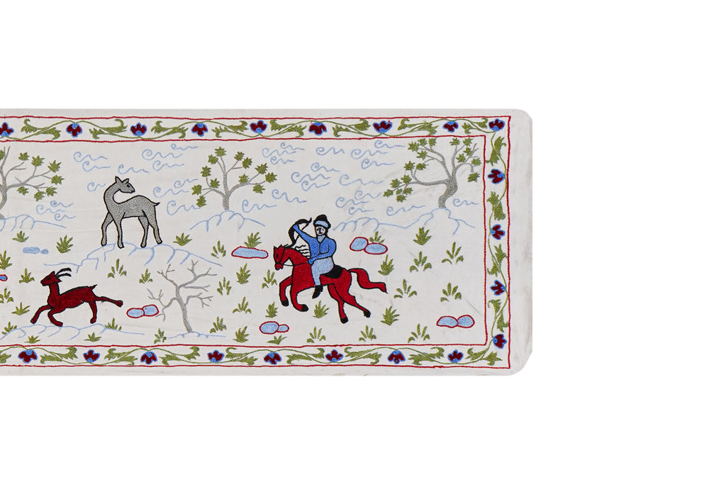 At Desenli Suzani Duvar Örtüsü 50 x 186 cm
