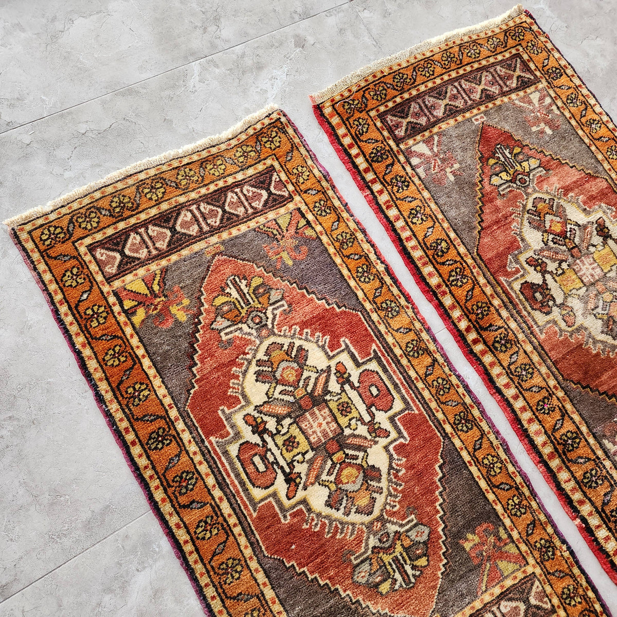 Vintage Uşak Yastık Halı 2'li Set 52 x 93 cm