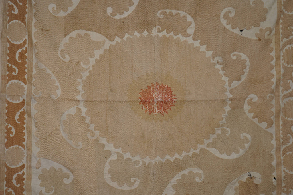 Suzani Duvar Örtüsü 141 x 146 cm