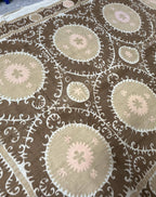 El İşlemesi Suzani Duvar Örtüsü 225 x 370 cm