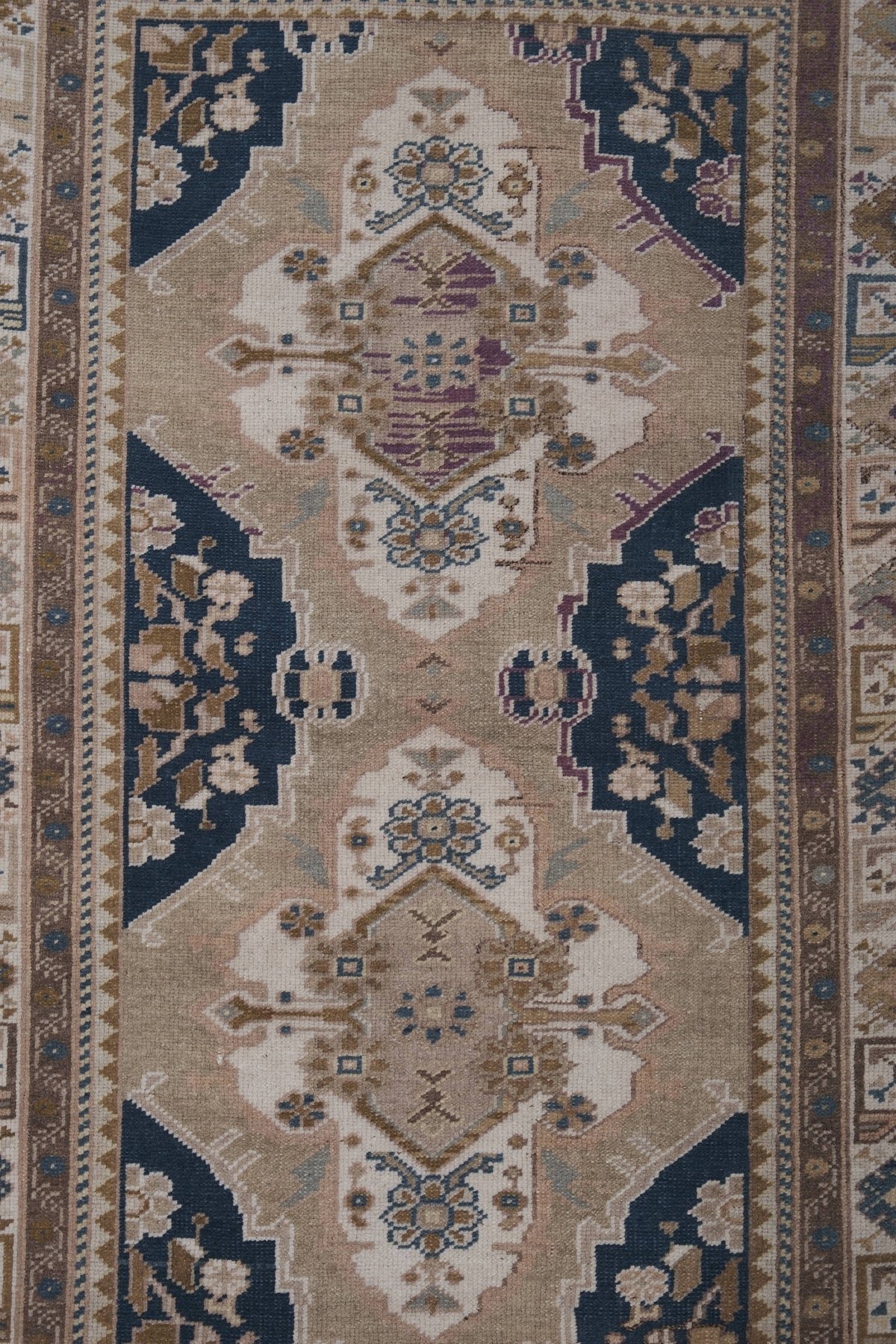 Vintage Uşak Halı 91 x 156 cm