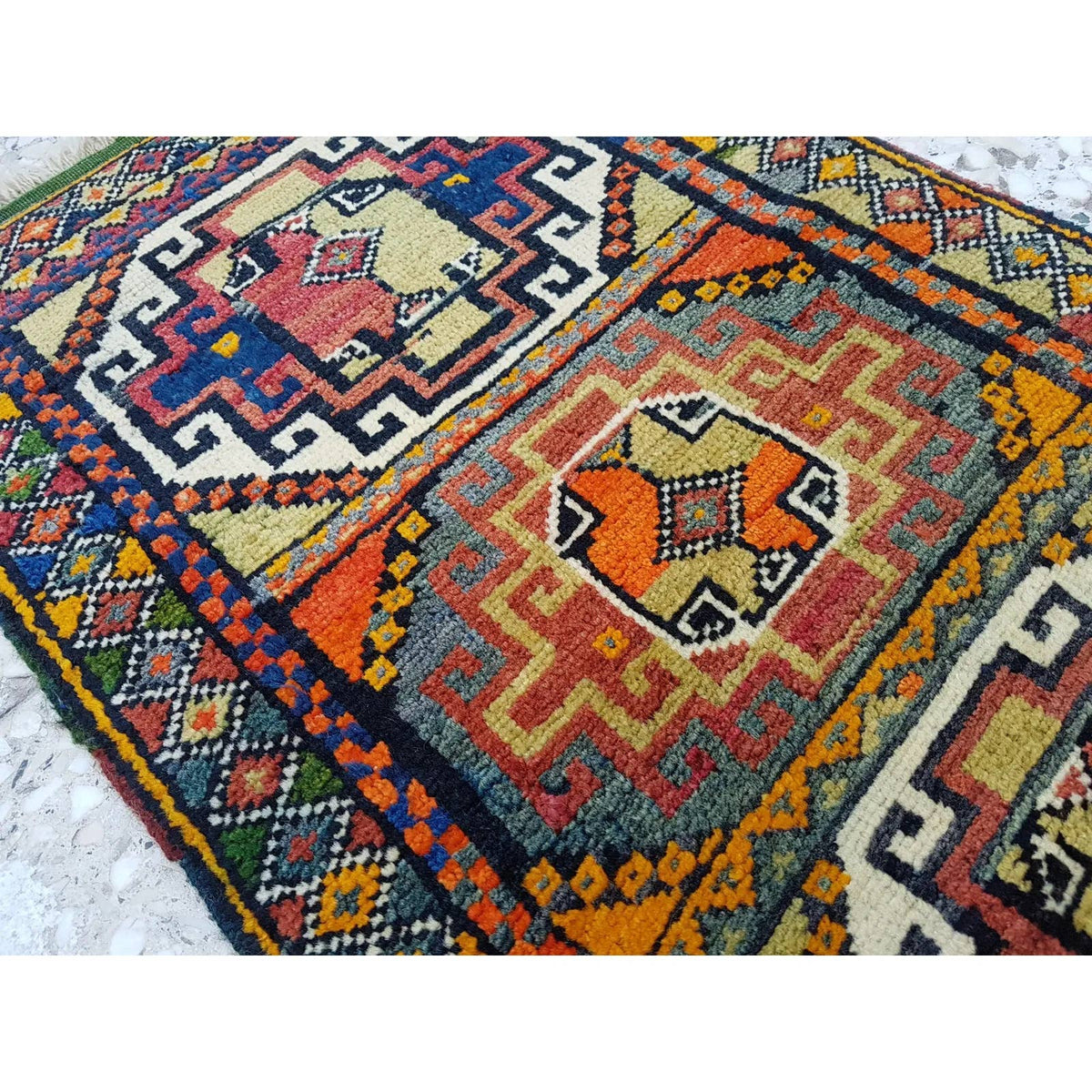 Vintage Yastık Halı 56 x 100 cm
