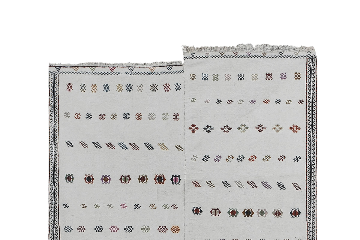 Vintage Kilim 135 x 245 cm
