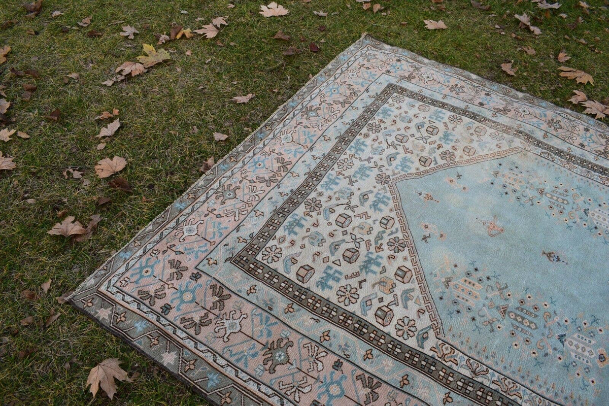 Vintage Uşak Halı 186 x 264 cm