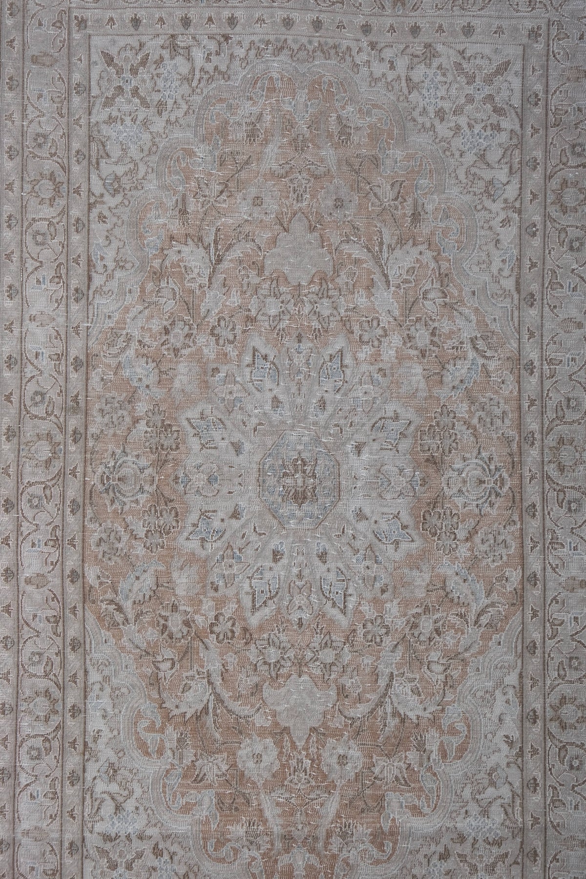 Vintage Uşak Halı 115 x 203 cm