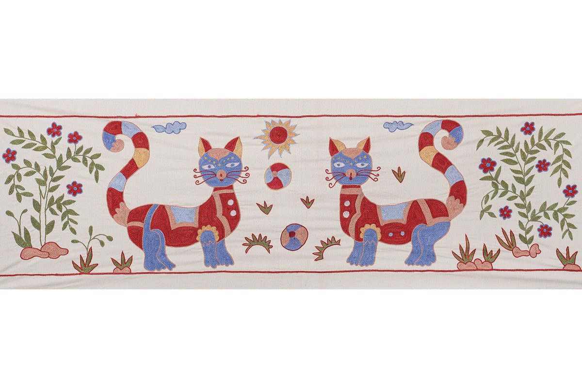 At Desenli Suzani Duvar Örtüsü 50 x 148 cm