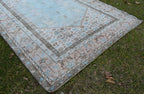 Vintage Uşak Halı 186 x 264 cm