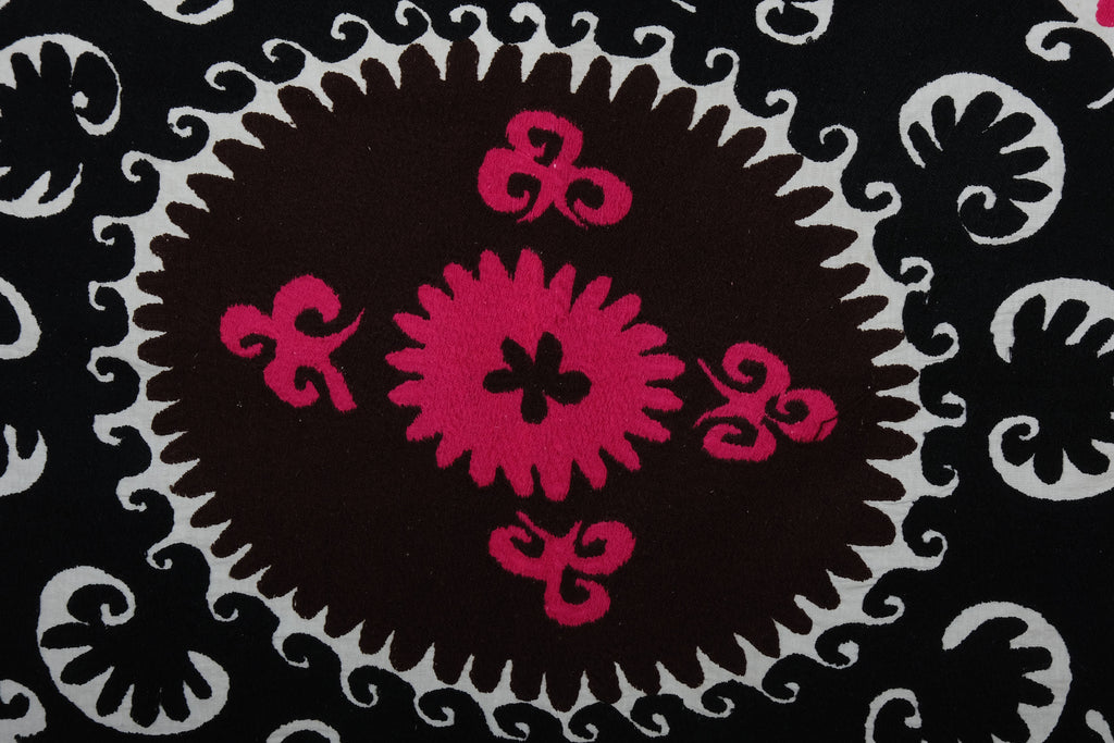 Suzani Duvar Örtüsü 125 x 158 cm
