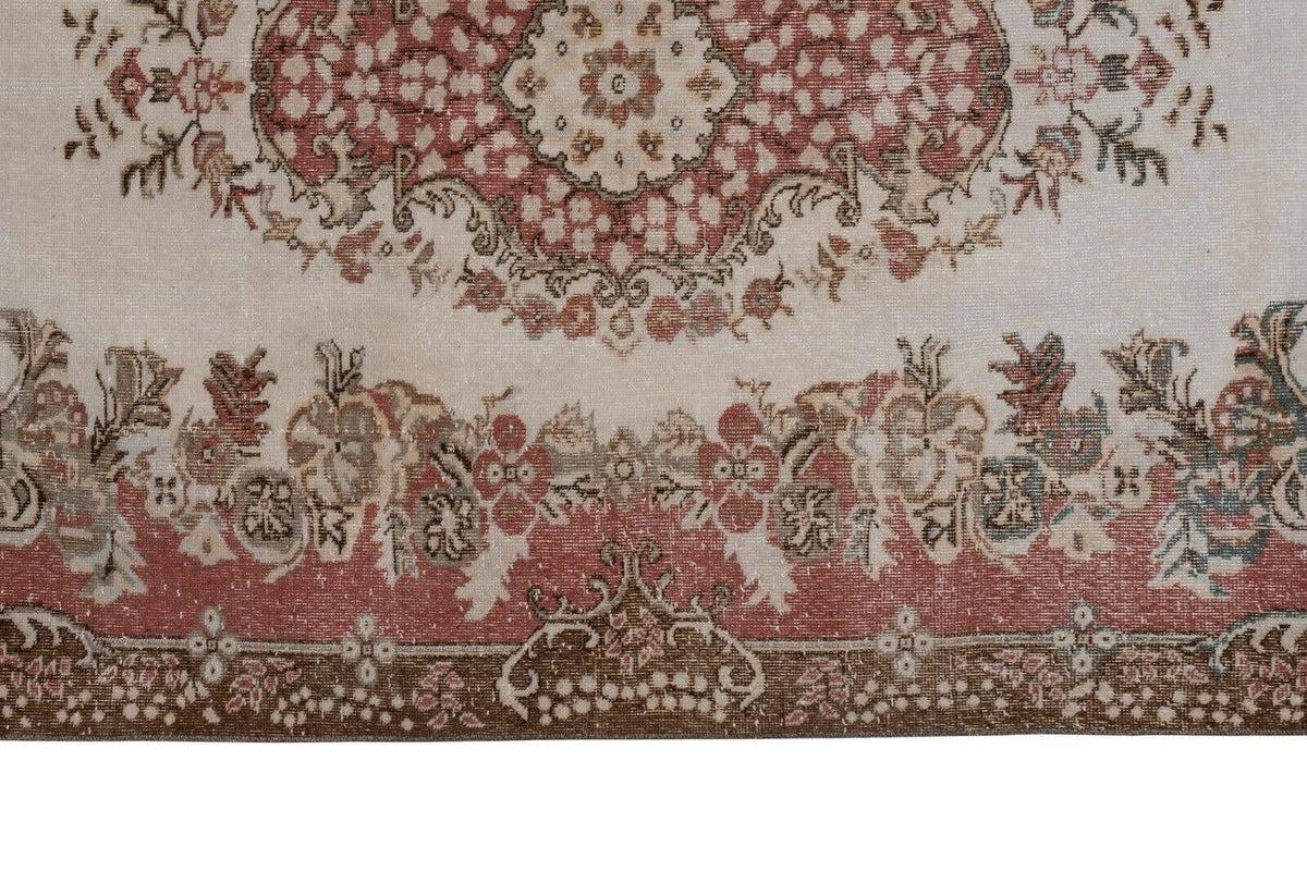Vintage Uşak Halı 177 x 276 cm