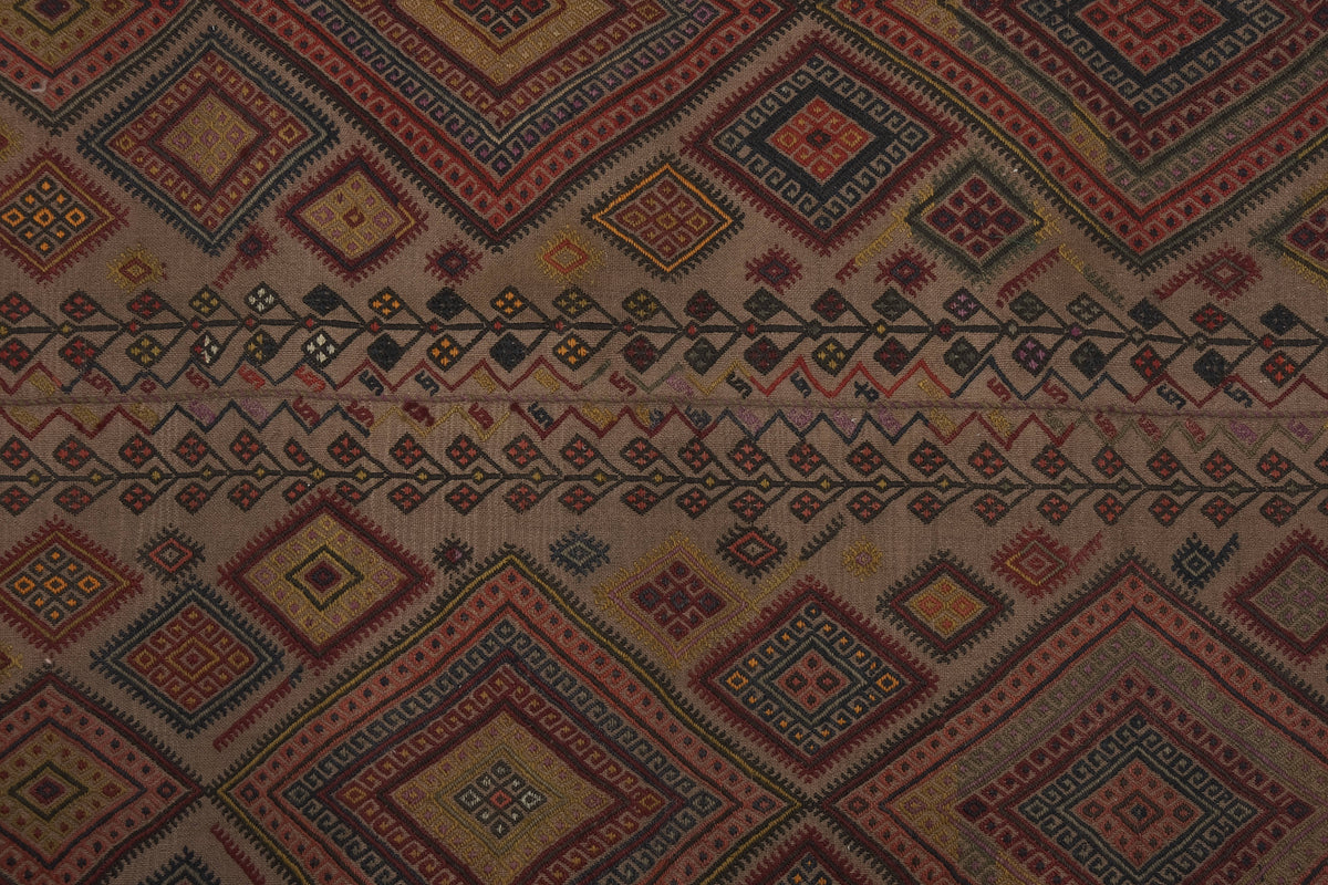 Vintage Kilim 175 x 203 cm