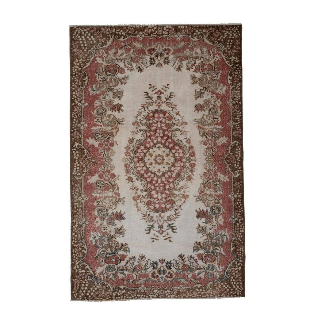 Vintage Uşak Halı 177 x 276 cm