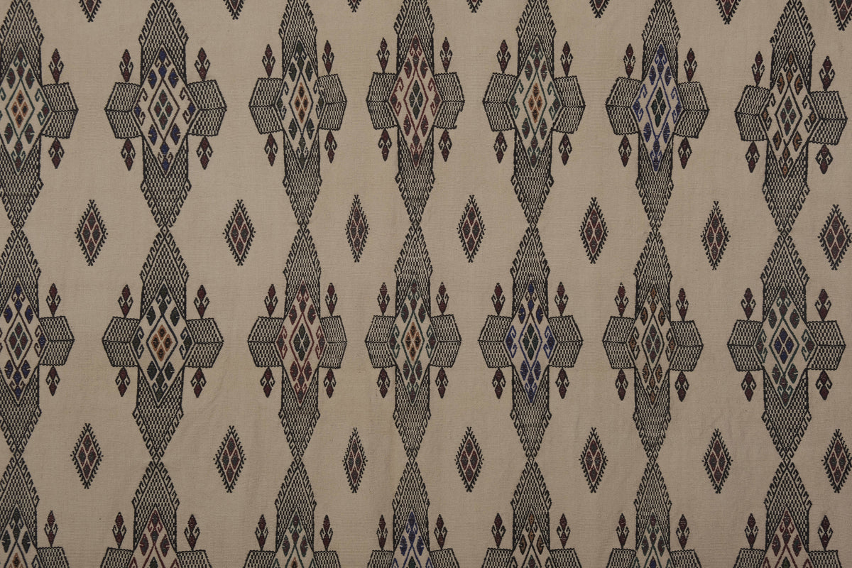 Vintage Kilim 180 x 282 cm