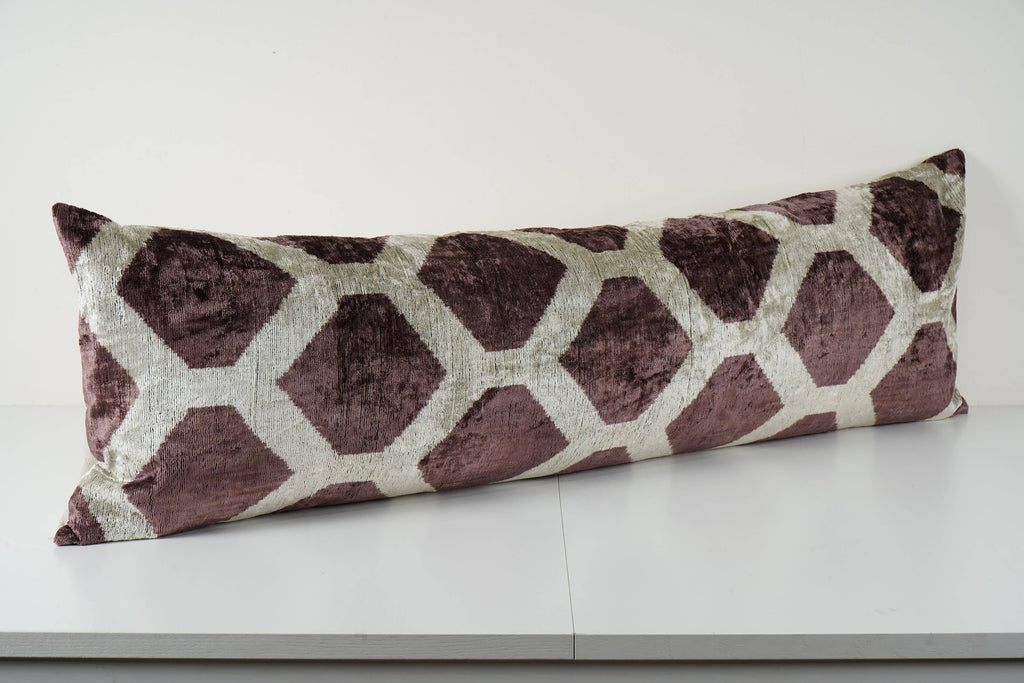 İpek Ikat Kadife Kırlent Kılıfı 40 x 125 cm