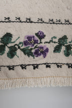 Vintage Kilim 115 x 144 cm