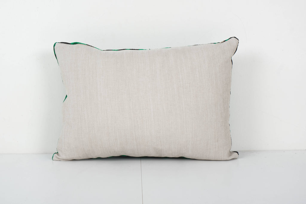 Kaplan Desenli İpek Ikat Kadife Kırlent Kılıfı 41 x 56 cm
