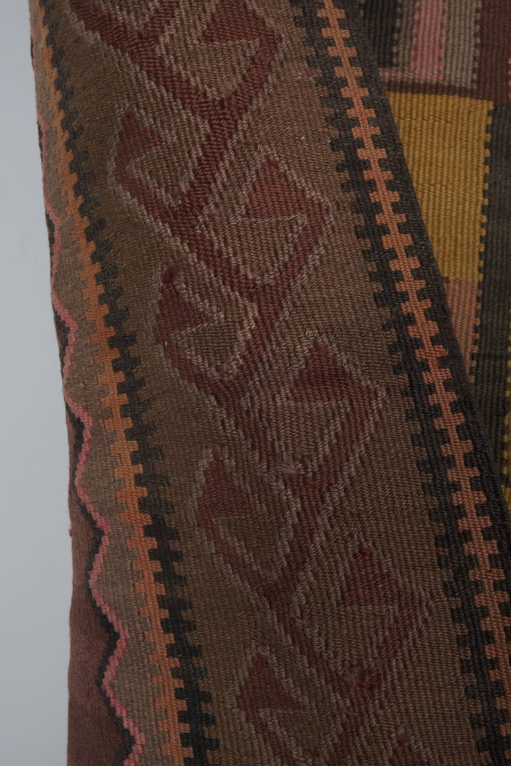 Vintage Kars Kilim 133 x 261 cm