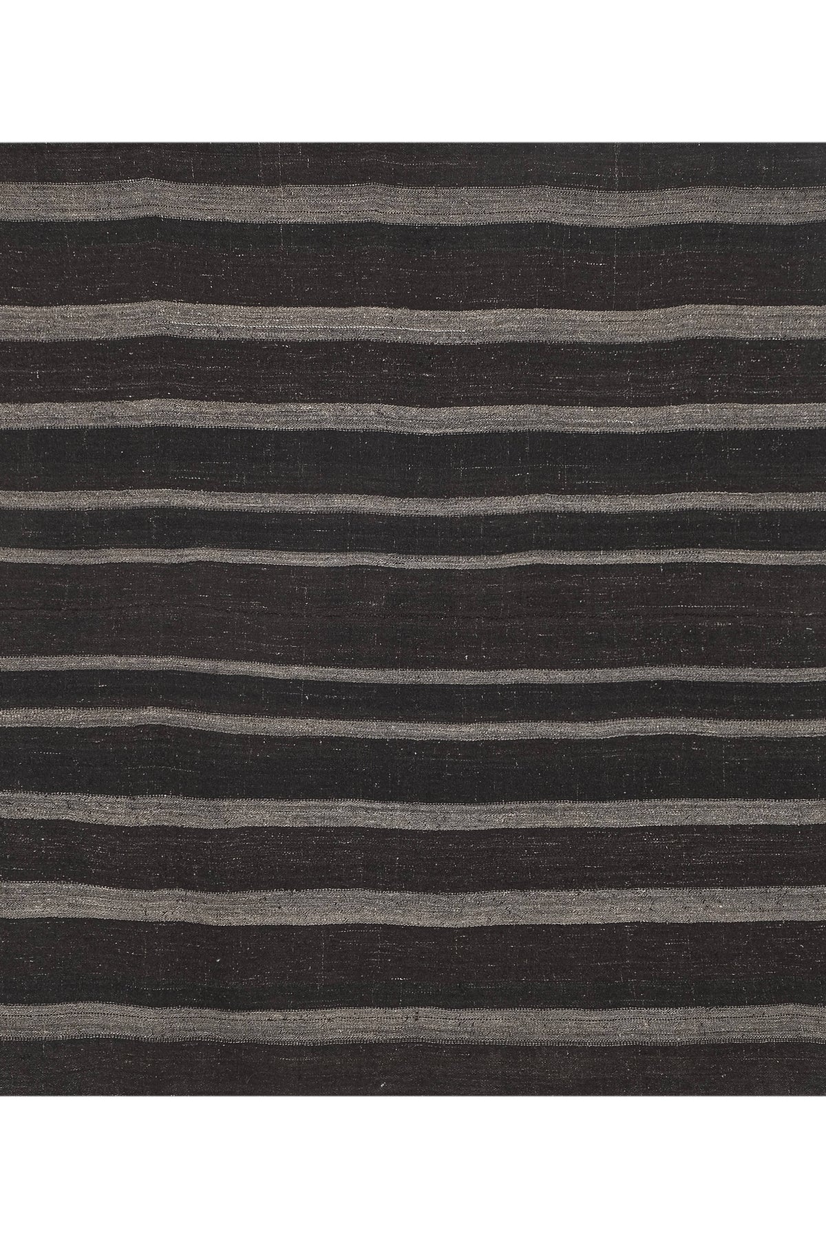 Vintage Kilim 223 x 234 cm
