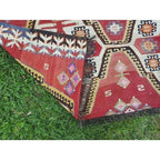 Vintage Kilim 140 x 191 cm