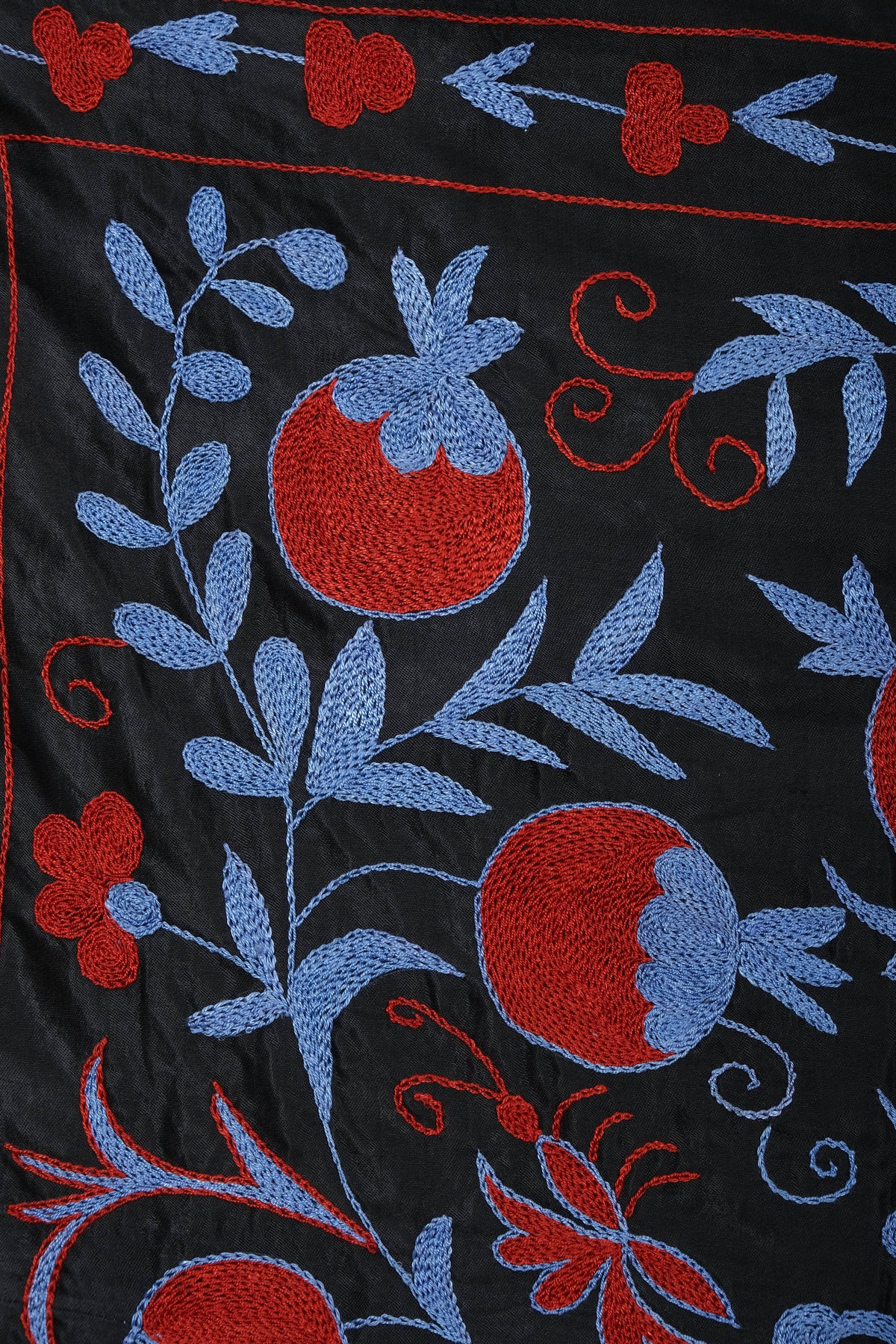 Suzani Duvar Örtüsü 103 x 187 cm