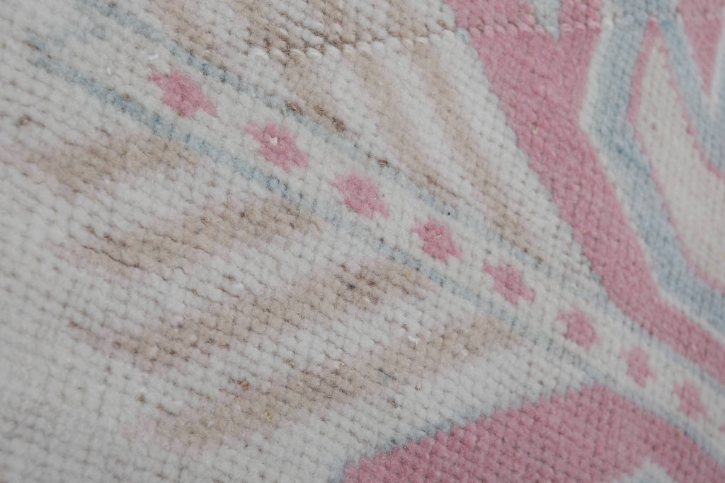Vintage Uşak Halı 180 x 222 cm