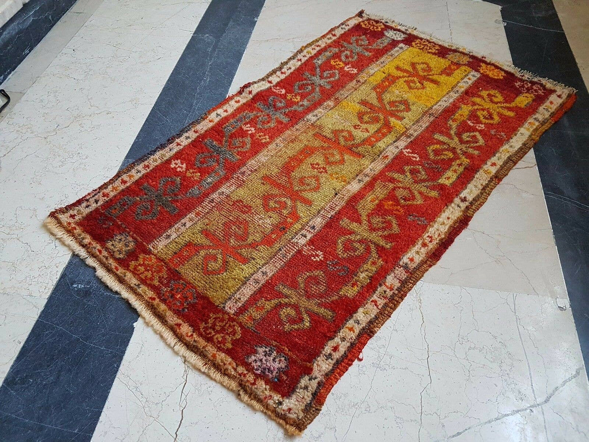 Vintage Anadolu Yastık Halı 55 x 94 cm