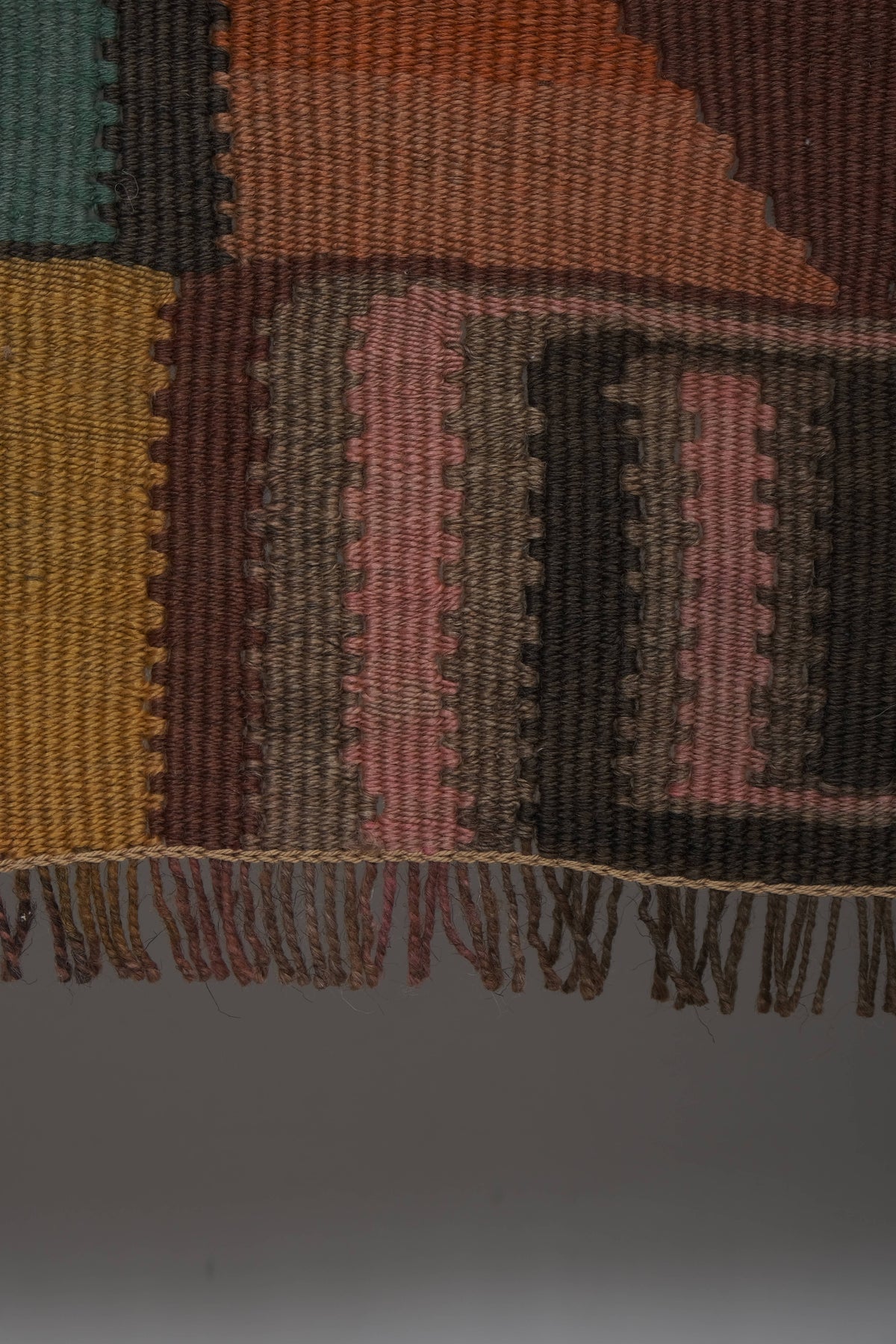 Vintage Kars Kilim 133 x 261 cm