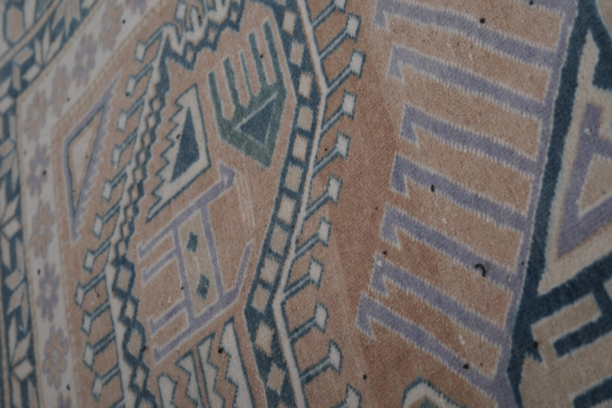 Vintage Uşak Halı 183 x 193 cm