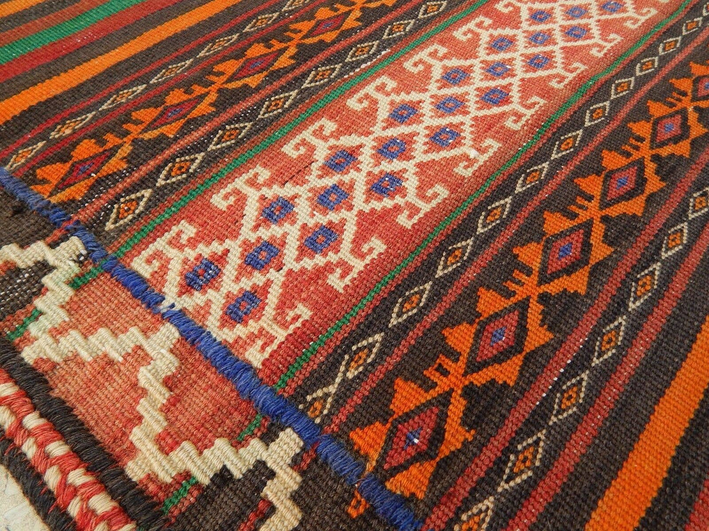 Vintage Kilim 129 x 294 cm