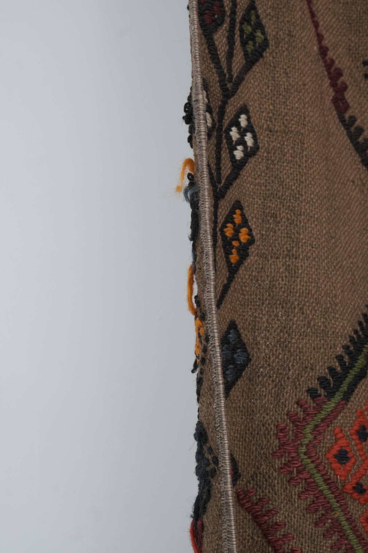 Vintage Kilim 159 x 185 cm